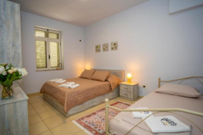 Zoi Apartment